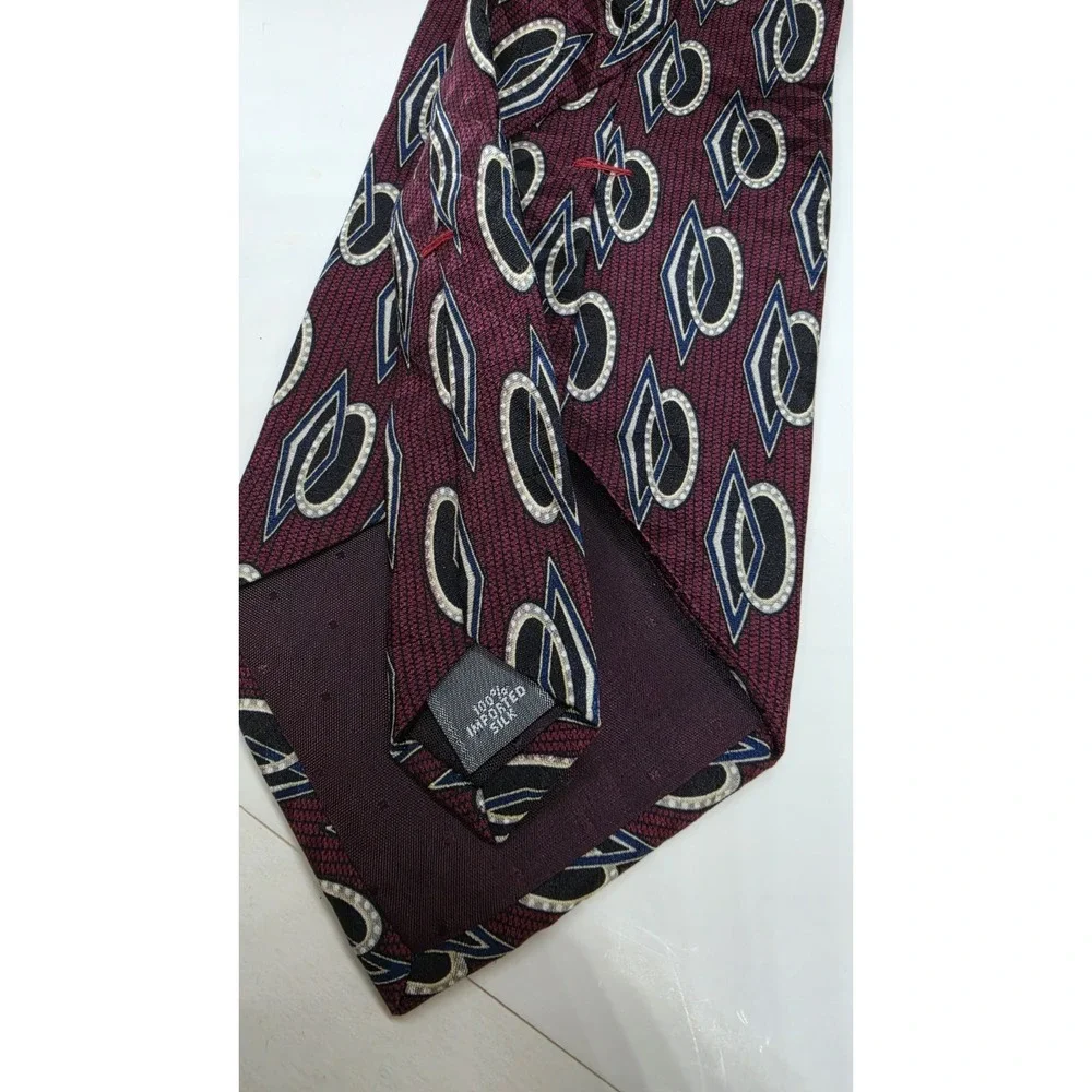 George Machado Maroon Black Geometric 100% Imported Silk Necktie Men's Tie